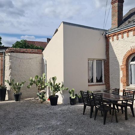 Saint-Ay Sur La Route Des Chateaux Eksteriør billede